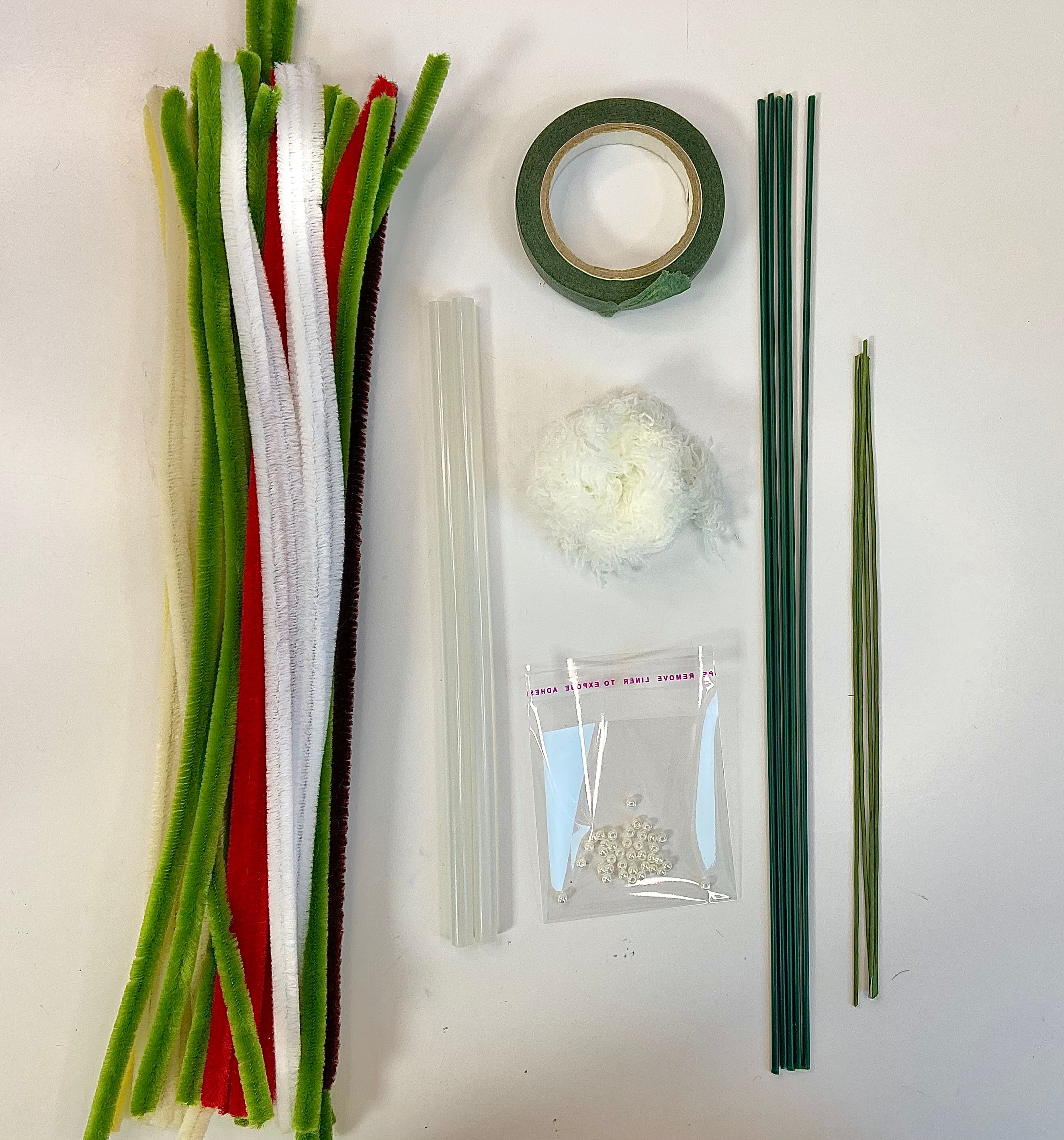 Strawberry Gerbera Bouquet DIY Kit 🍓